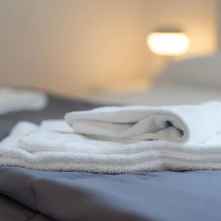 Wave By Dimorra Napels